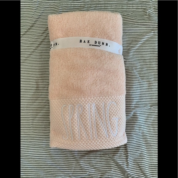 Set of two NWT Rae Dunn “Hello Spring” bathroom hand towels! 🌸 - Picture 2 of 2